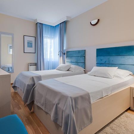 Hotel Marinko ザダル エクステリア 写真