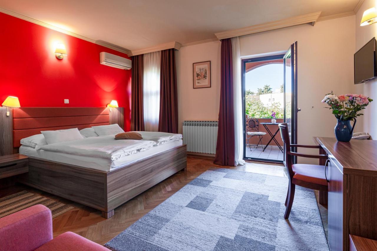Hotel Marinko ザダル エクステリア 写真
