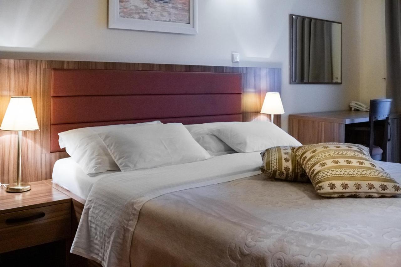 Hotel Marinko ザダル エクステリア 写真