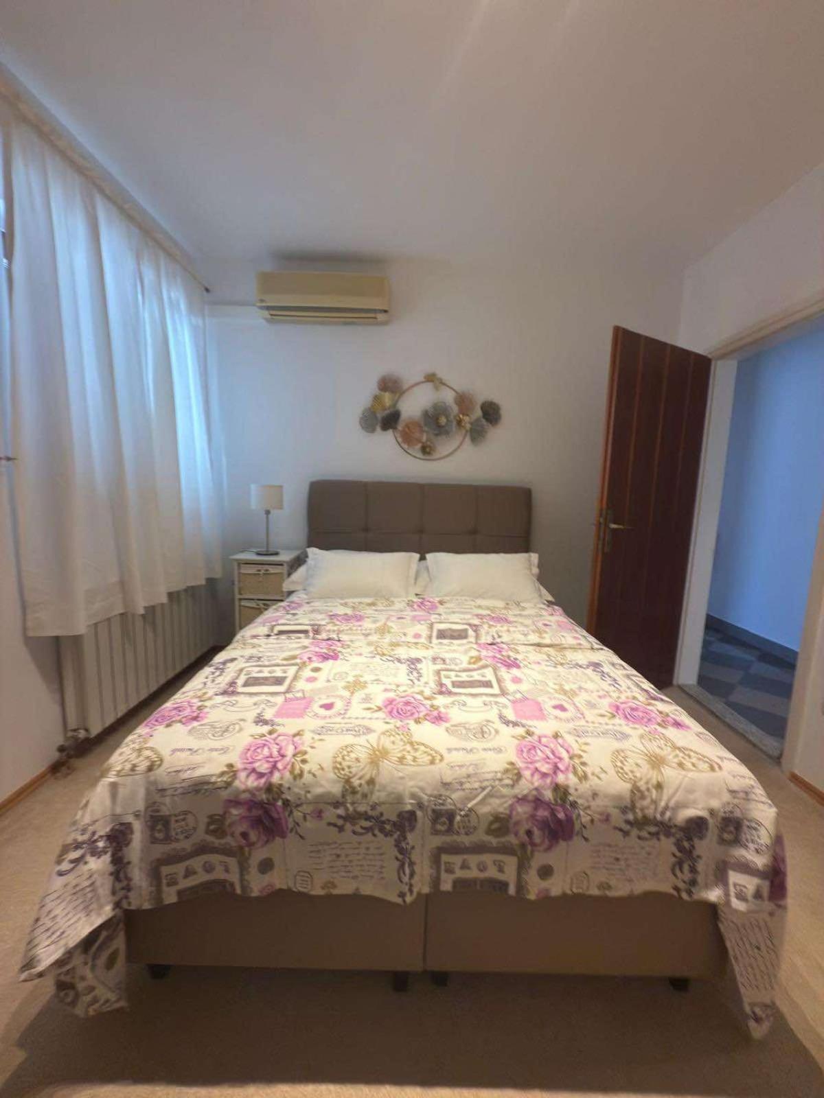Hotel Marinko ザダル エクステリア 写真